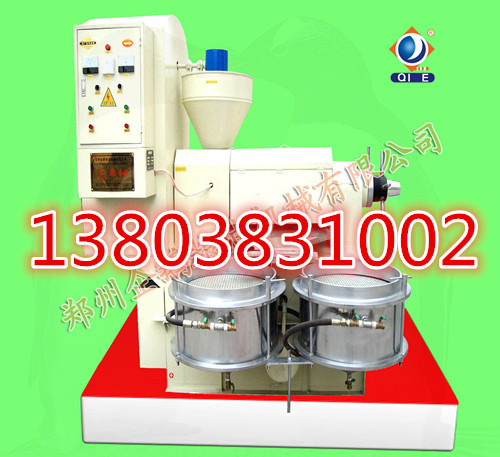 菜籽油榨油機(jī)出現(xiàn)冒渣現(xiàn)象怎么辦(圖1) 菜籽榨油機(jī)-鄭州企鵝糧油機(jī)械有限公司