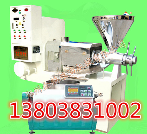 螺旋榨油機壓榨椰子干的工藝介紹(圖1) 螺旋榨油機壓榨椰子干的工藝介紹