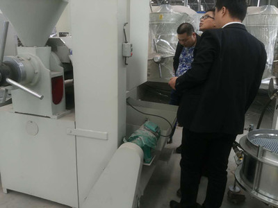客戶對(duì)榨油機(jī)的需求就是企鵝的需求(圖2) 客戶對(duì)榨油機(jī)的需求就是企鵝的需求(圖2)