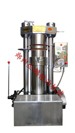 核桃榨油機(圖1) 核桃榨油機(圖1)