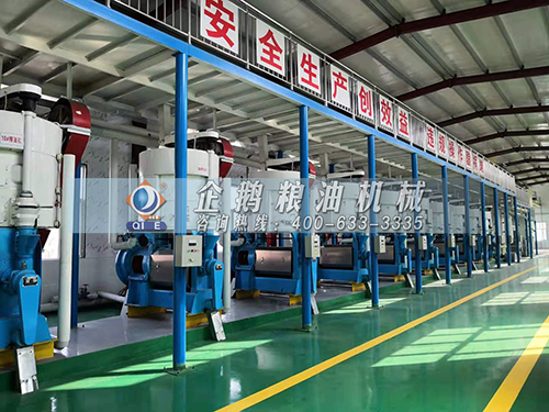 榨油機(jī)設(shè)備如何榨油(圖1) 榨油機(jī)設(shè)備如何榨油(圖1)